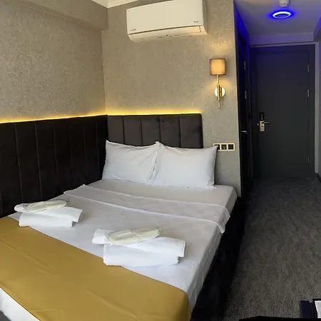 Hotel Golden Bazaar