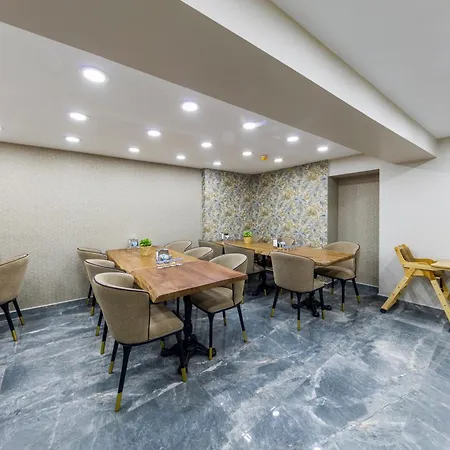 Golden Bazaar Hotel Istanbul