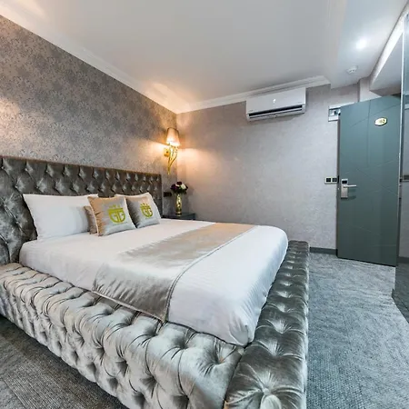 Hotel Golden Bazaar