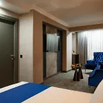Hotel Golden Bazaar 3*