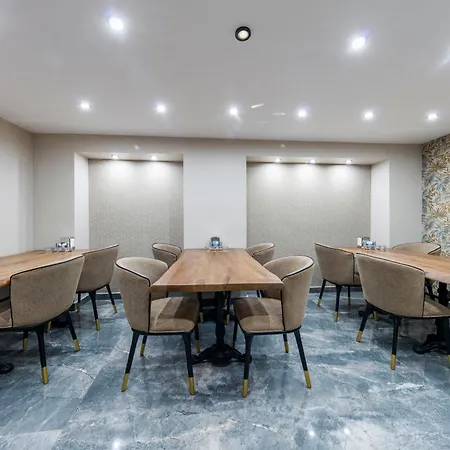 Golden Bazaar Hotel Istanbul