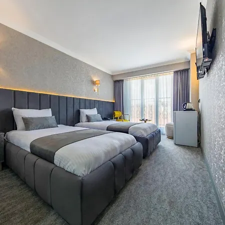 Golden Bazaar Hotel